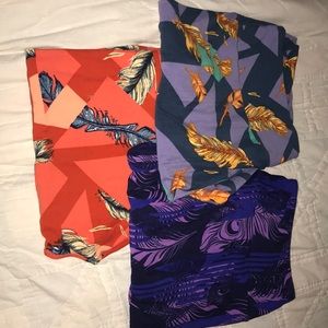 3 pairs of LuLa Roe TC feather leggings